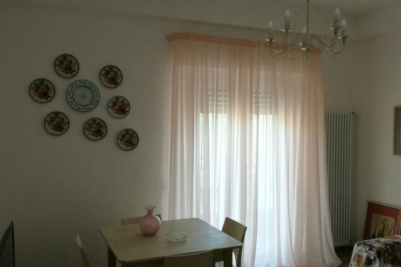 Casa Chiara Apartment San Benedetto del Tronto Exterior photo